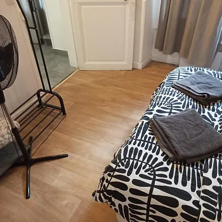 Homestay szállás Cosy Pres De Bastille Párizs