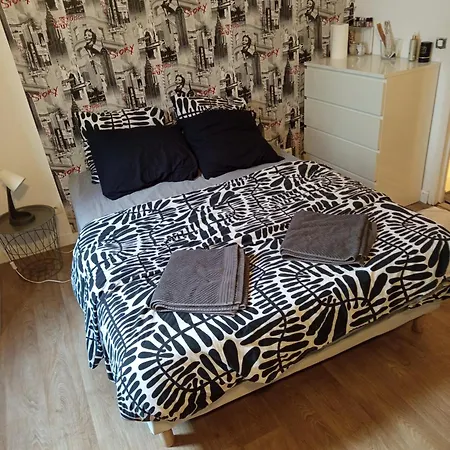 בית אירוח Cosy Pres De Bastille